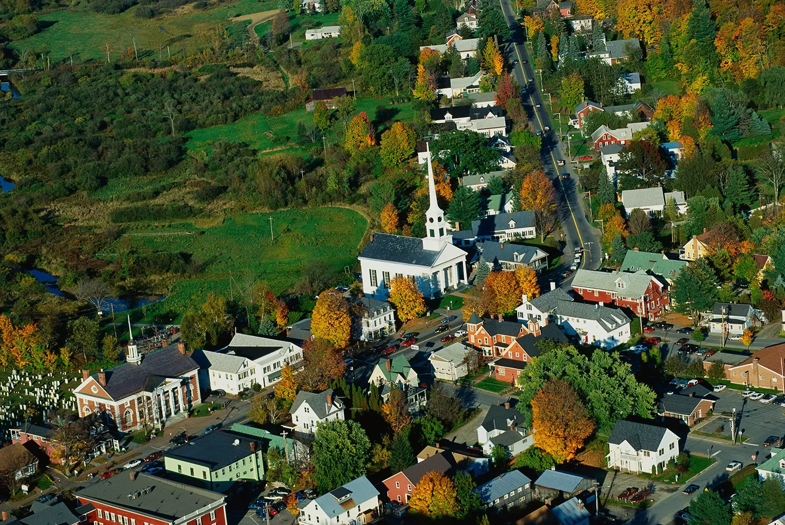 Wide shot of Vermont town.