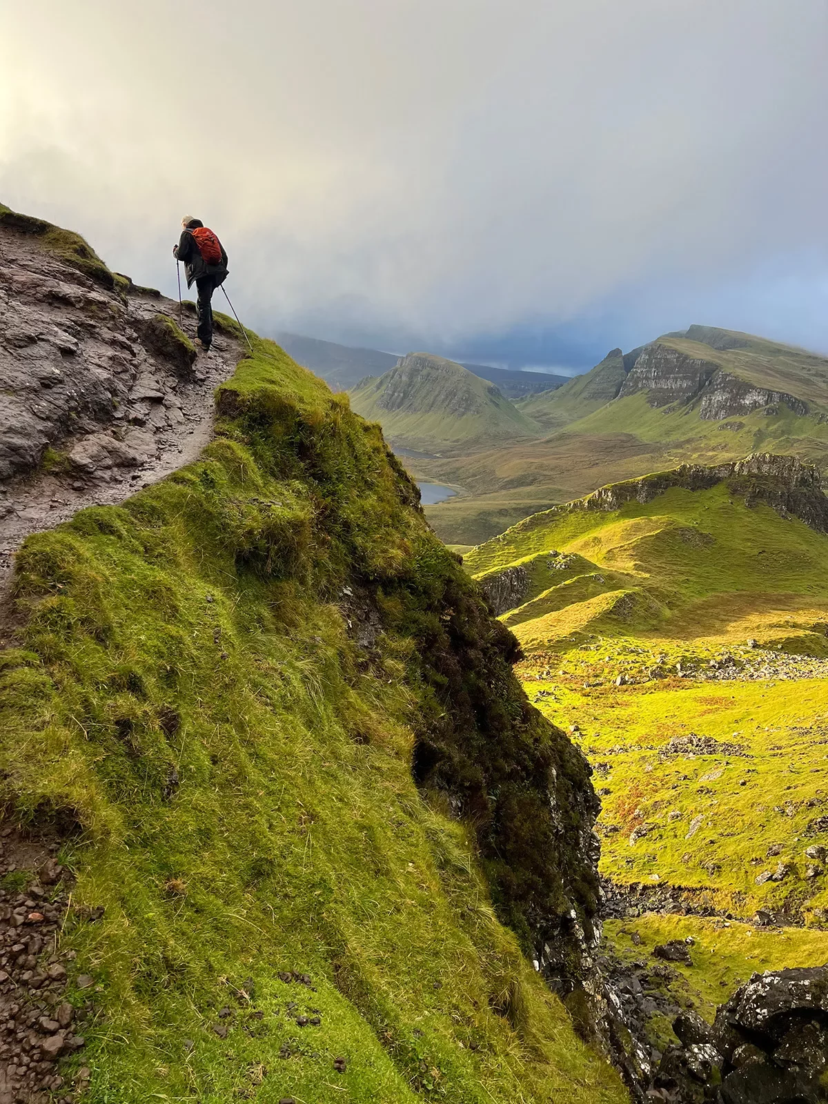 Hiking Cliffs Edge Scotland