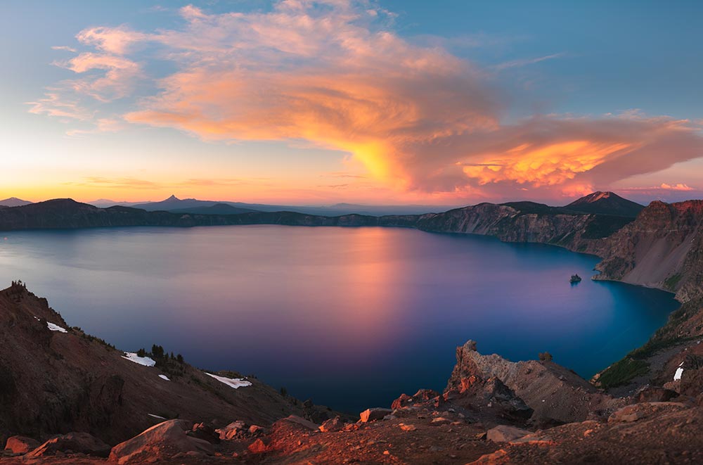 Oregon's Cascades & Crater Lake Bike Tour - Sunset over lake