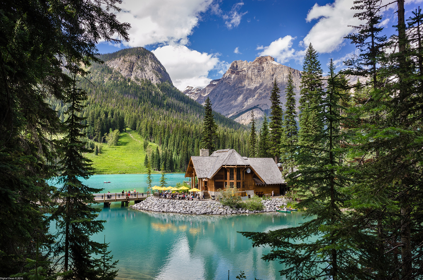 Exterior of Emerald Lake Lodge