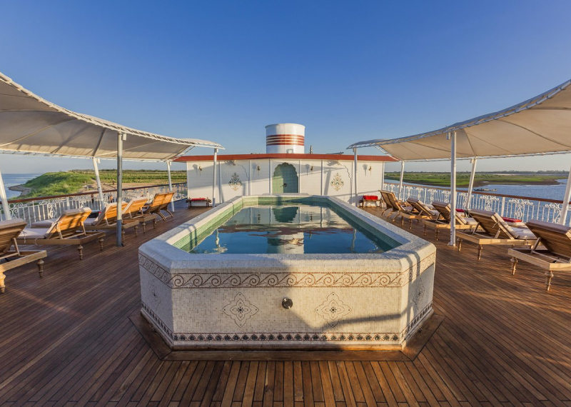 Jahan Heritage Line - Pool