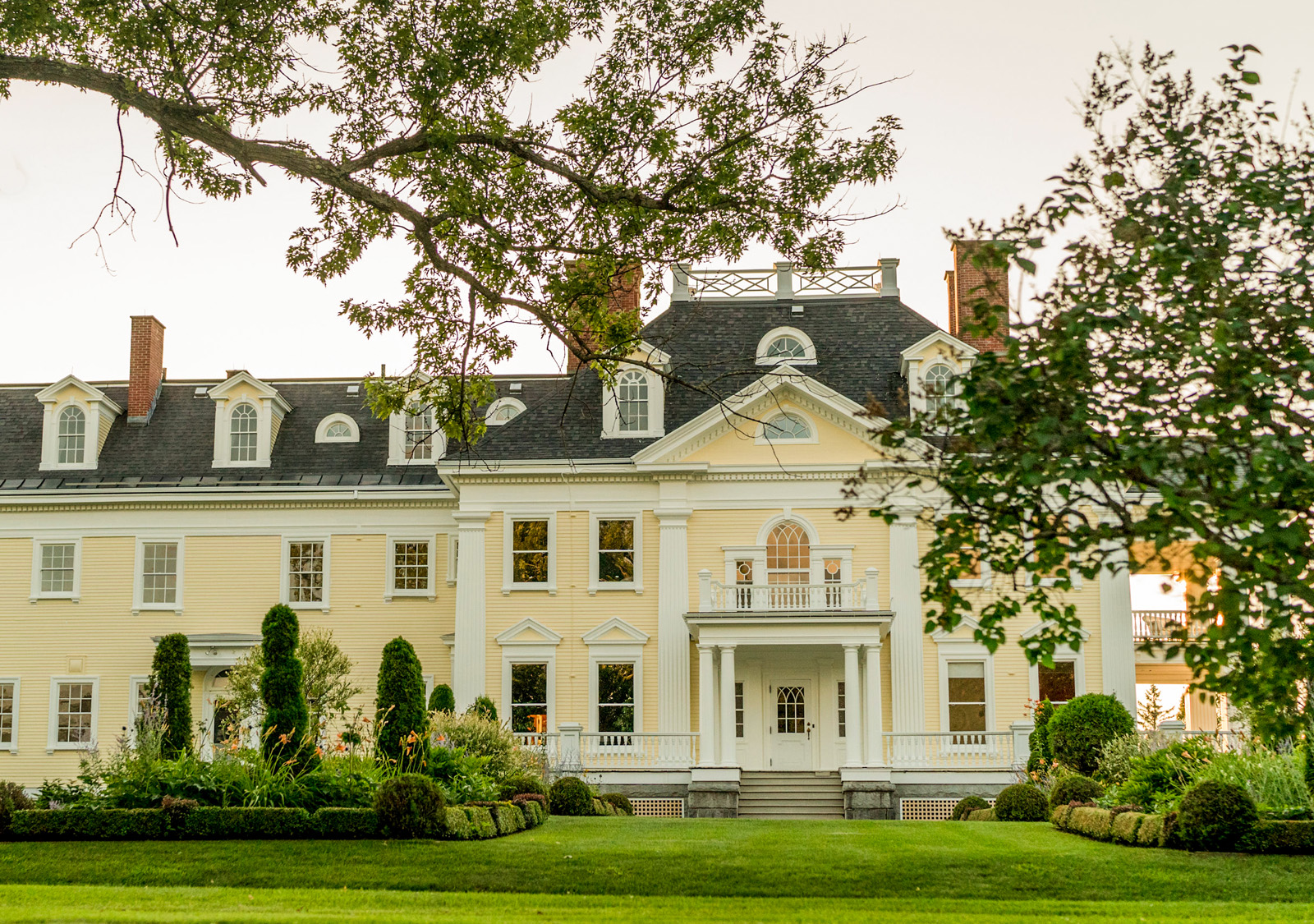 Exterior view of the Inn at Burklyn