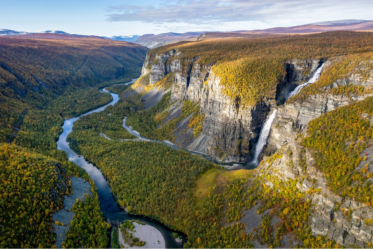 norway-northern-lights-easygoing-walking-tour-backroads-adventure-travel