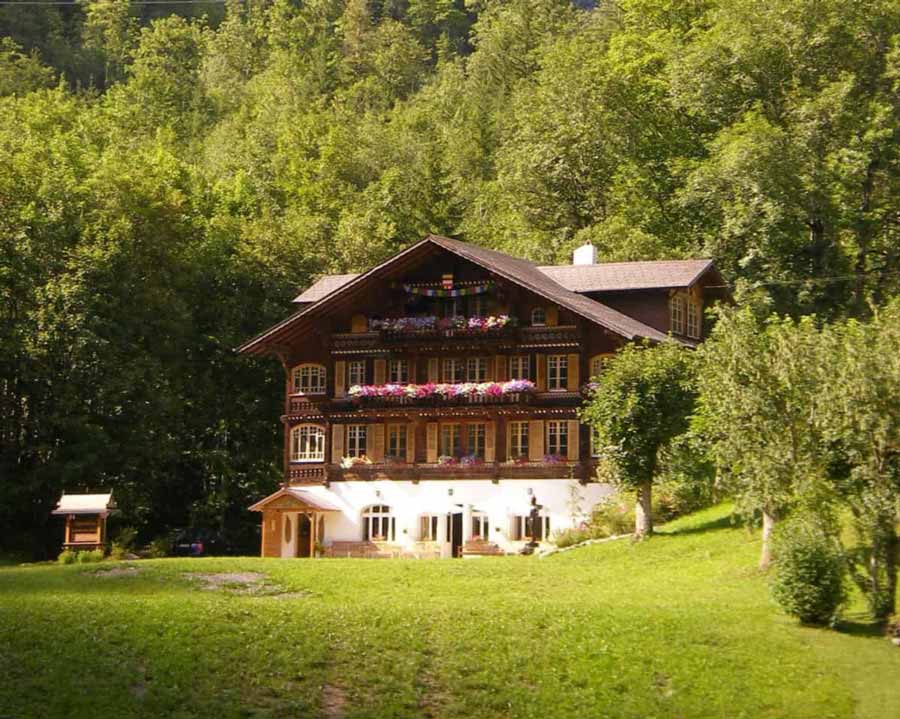 Swiss Chalet in Kandersteg