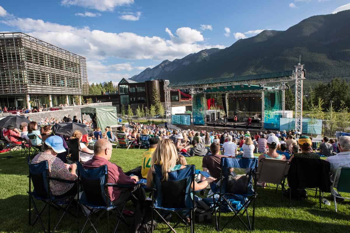 Music performance at The Banff Centre. Credit: Donald Lee.