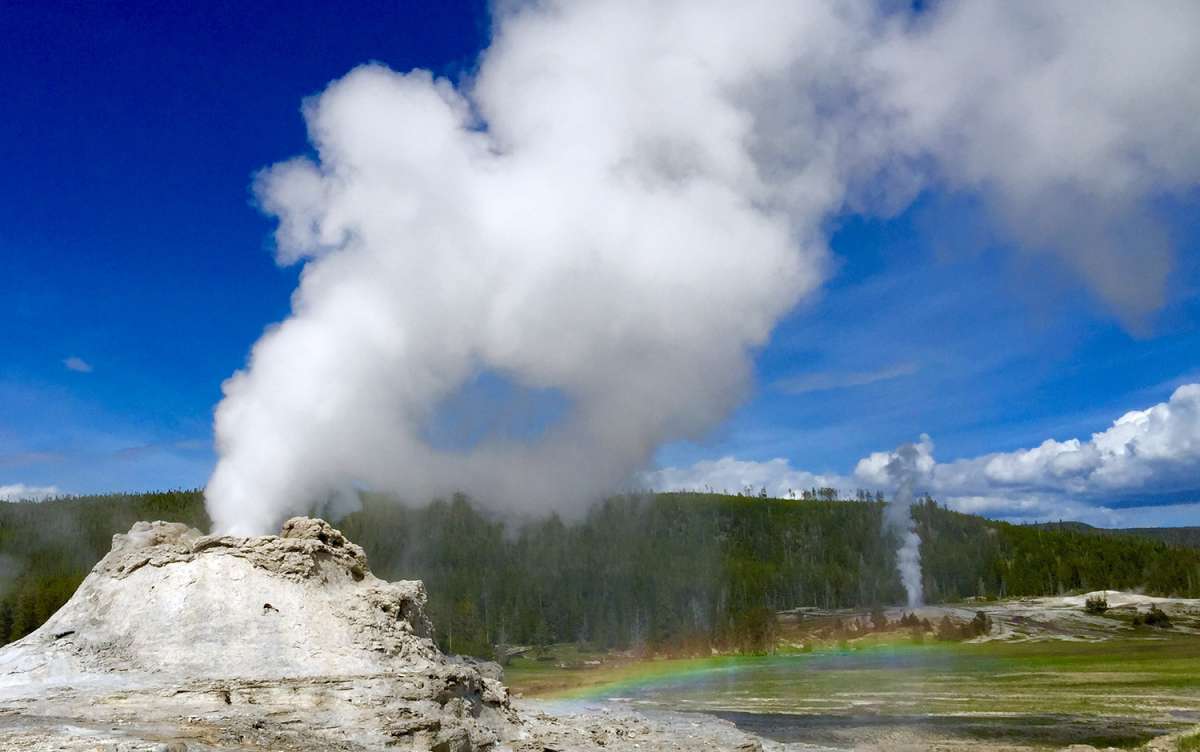 Yellowstone National Park Geyser