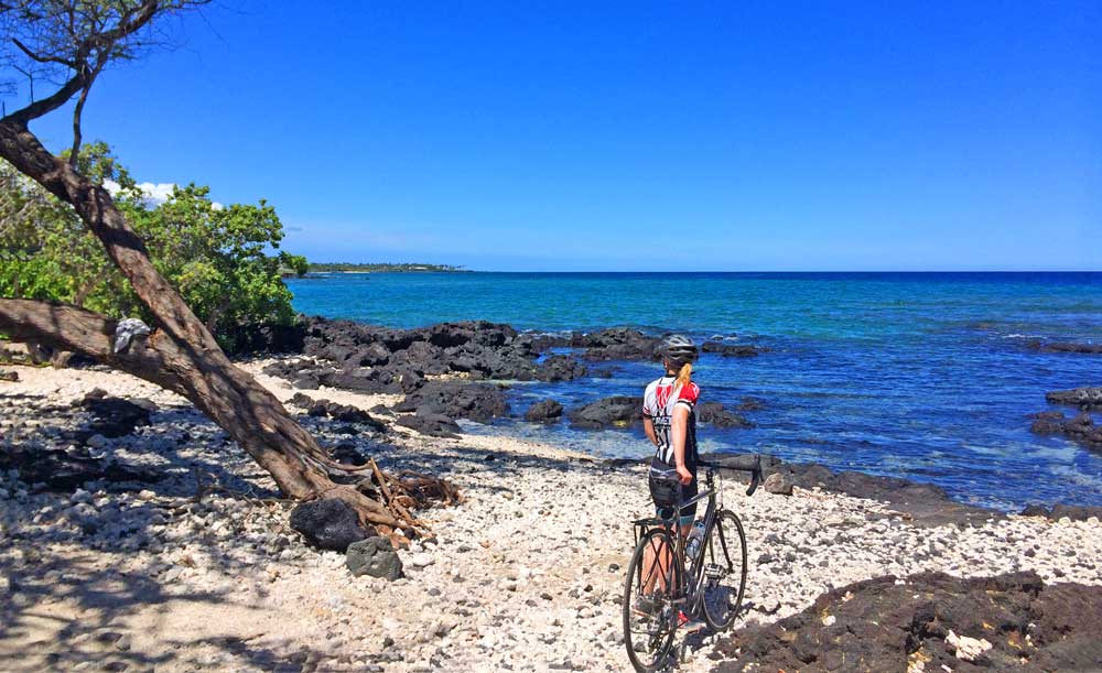 Backroads Hawaii biking by the ocean
