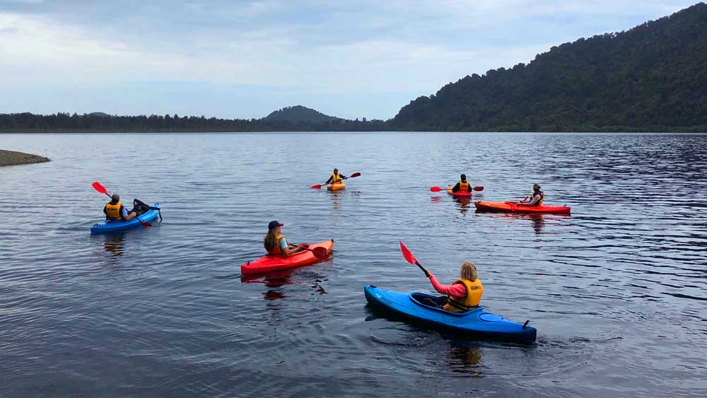 Kayaking on Lake Moeraki