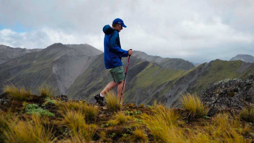 Hiking in the New Zealand Mountains