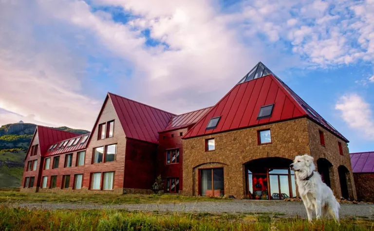 Exterior of Los Cerros del Chalten Boutique Hotel