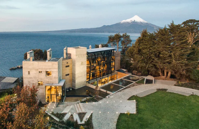 Exterior view of the Hotel AWA