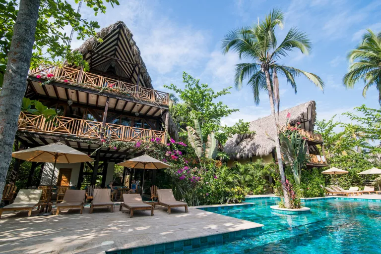 Exterior Cayena Beach Villa