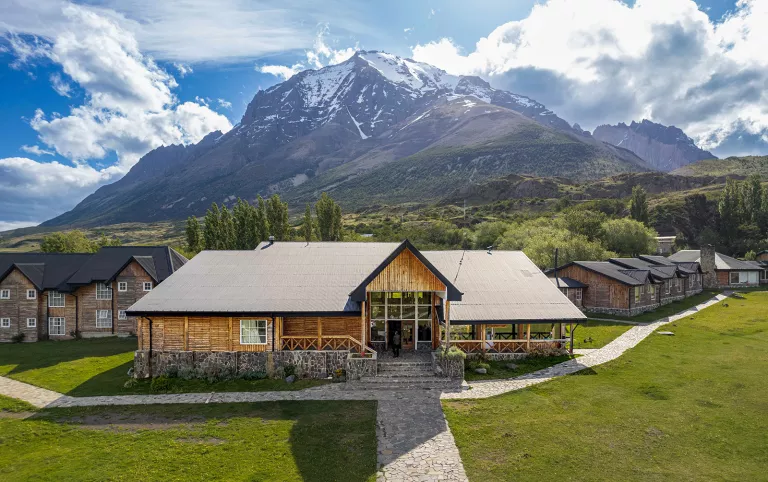 Exterior of the Hotel Las Torres