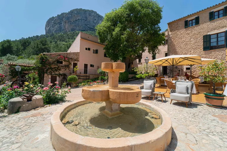 Exterior view of Hotel Rural S'Olivaret