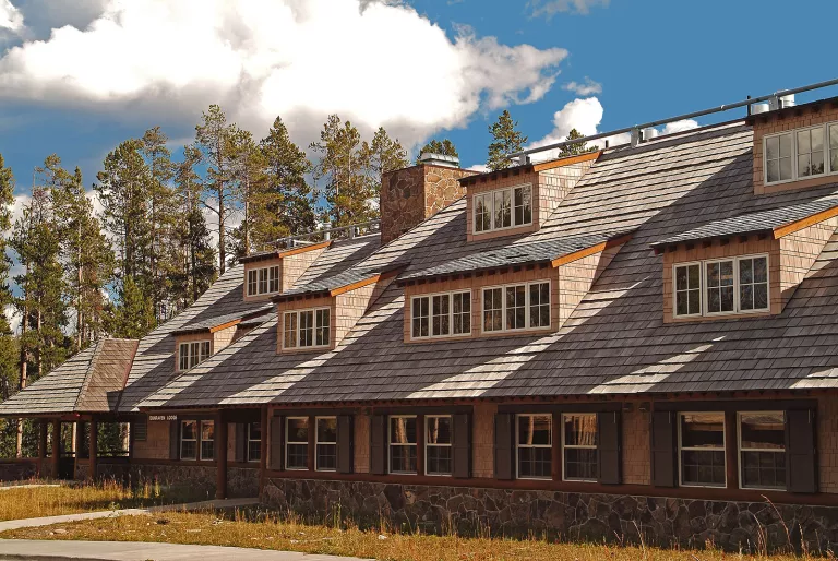 Exterior Canyon Lodge