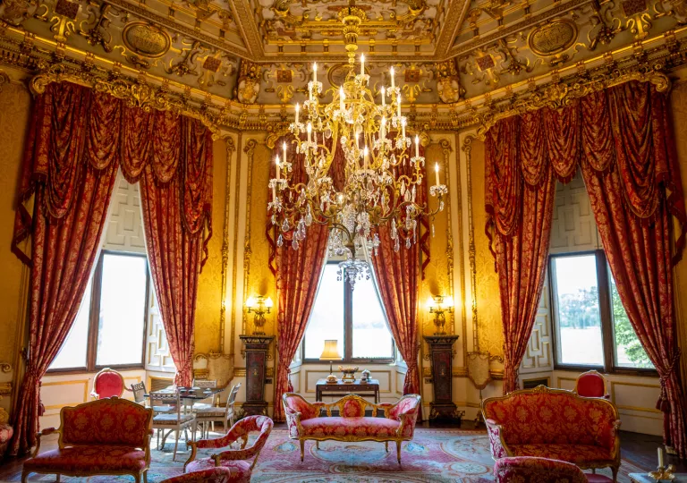 Grand baroque hotel lobby