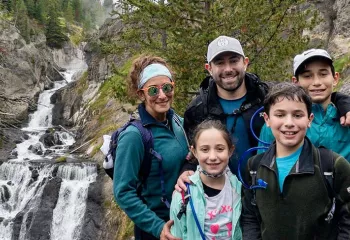 Yellowstone & Tetons Family Multi-Adventure Tour - Bigelman Group Photo 