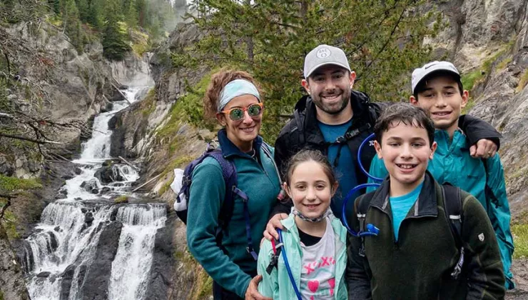 Yellowstone & Tetons Family Multi-Adventure Tour - Bigelman Group Photo 