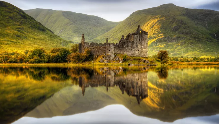 Castle ruins in scotland