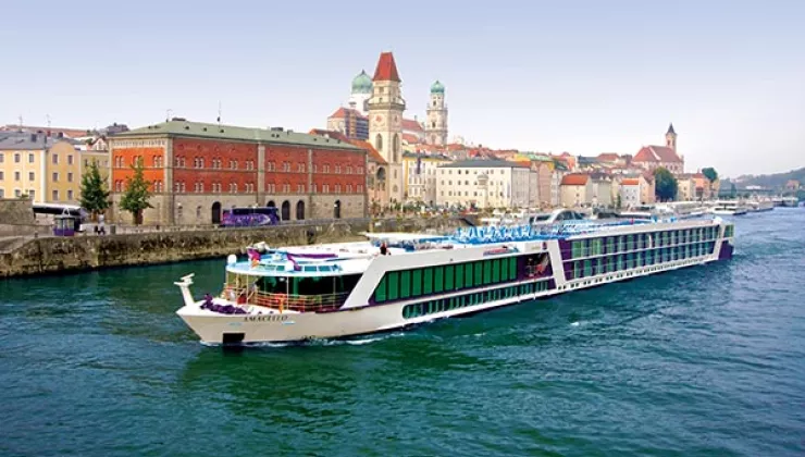 AMA waterways luxury river cruise ship
