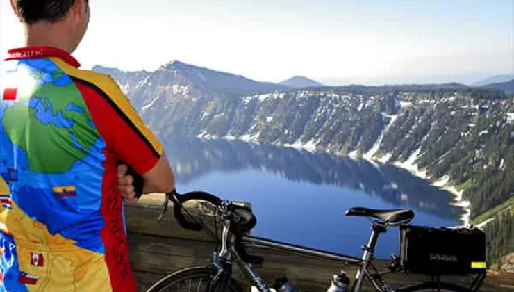 Crater Lake Oregon biking