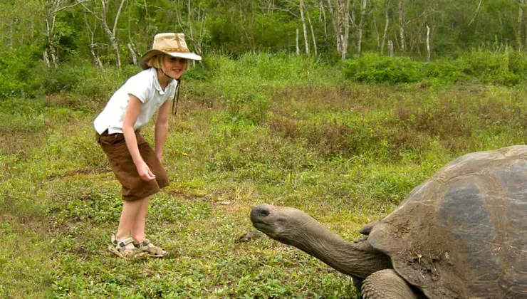 Galapagos & Andes girl and turtle
