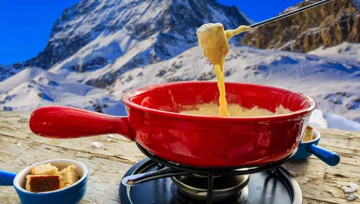 shutterstock fondue matterhorn - Courtesy Shutterstock