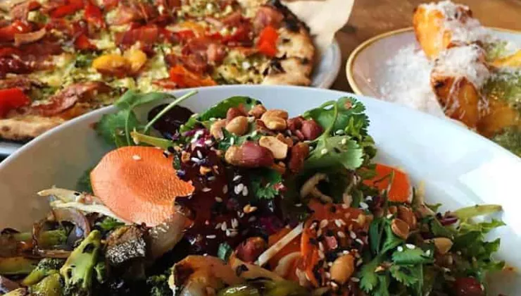 Jacksons Corner Thai Salad