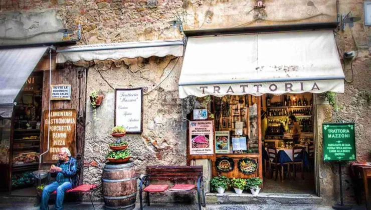Trattoria in Italy on a Backroads biking trip