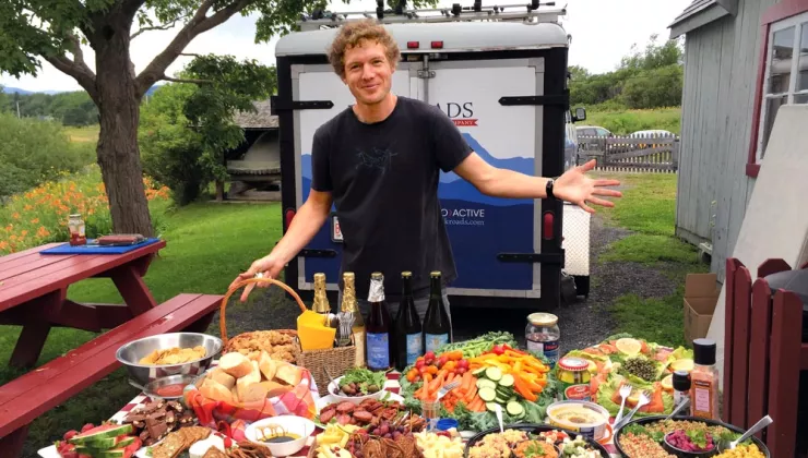 Backroads picnic in Canada