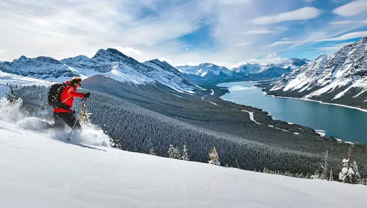 Snoeshoeing, Running