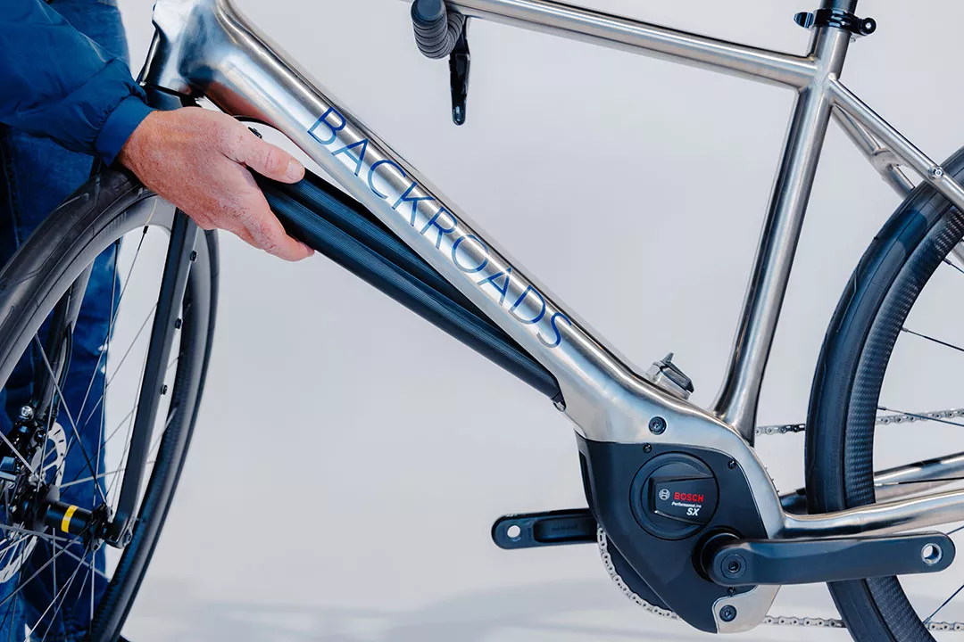 Removable battery on bike