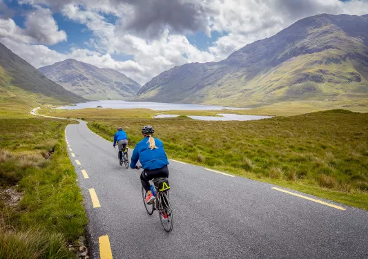 Two Cyclists Valley Ireland