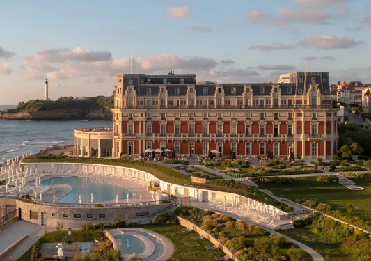 Exterior view of Hotel du Palais
