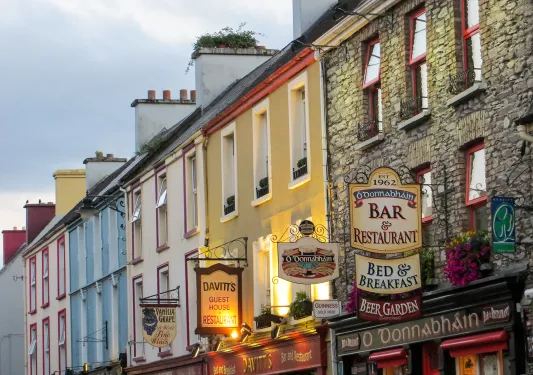 Evening Mainstreet Ireland 