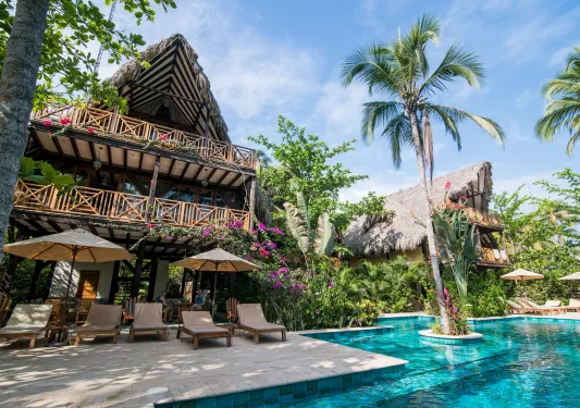 Exterior Cayena Beach Villa