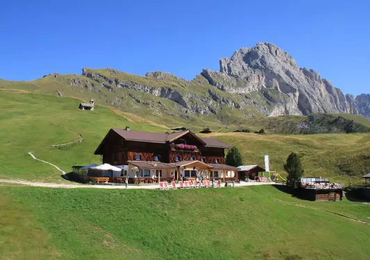 Exterior view of Rifugio Fermeda 
