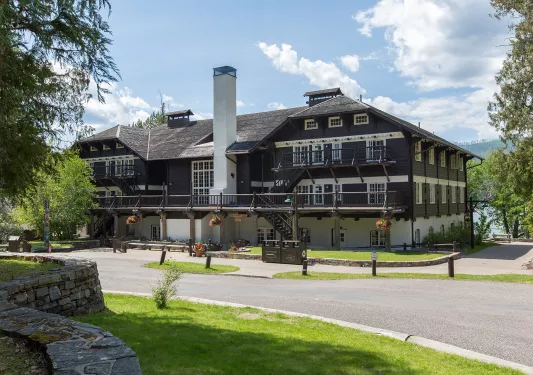 Exterior view of Lake McDonald Lodge