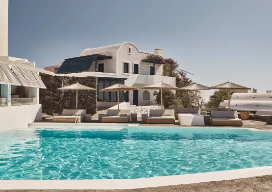 Pool Vedema Resort Santorini