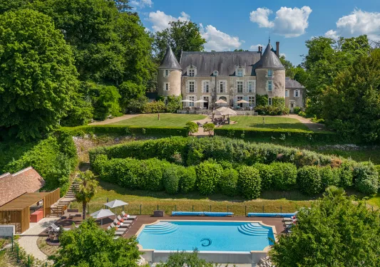 Exterior view of Chateau de Pray