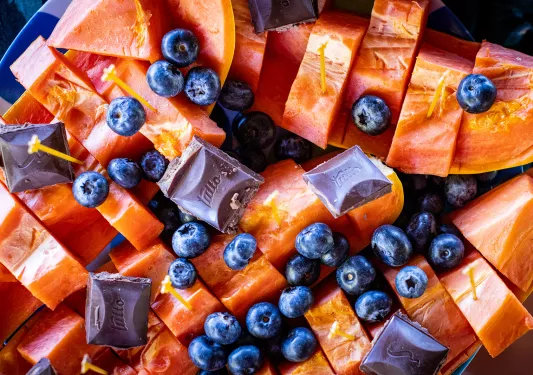 Papaya, Blueberry, and Chocolate Platter