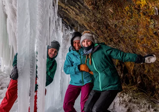 Icicle sGuest Height  Iceland