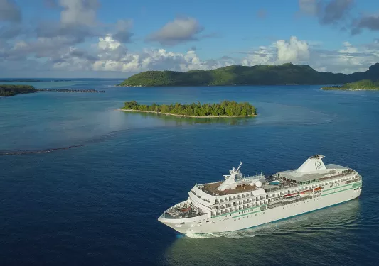 Aerial view of Le Paul Gauguin