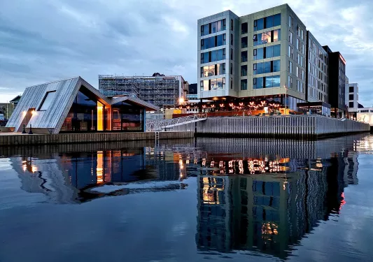 Exterior shot of Thon Hotel Svolvaer