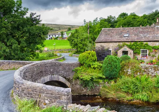 Winding Roads Countryside England