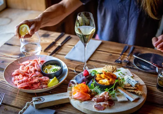 Shrimp & Cheeseboard Norway