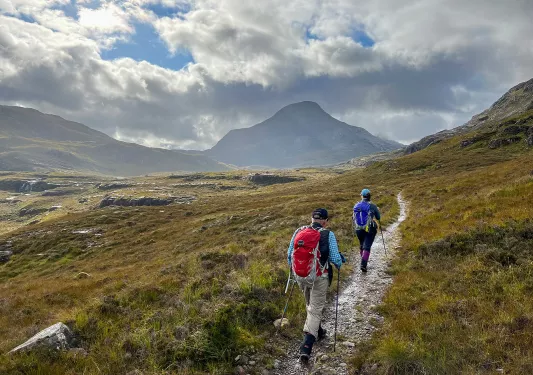 Hiking Valley Ireland