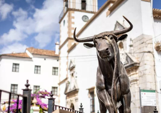 Bronze statue of a bull