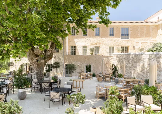 outdoor seating in hotel courtyard