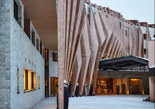 Hotel Alpina Dolomites Exterior